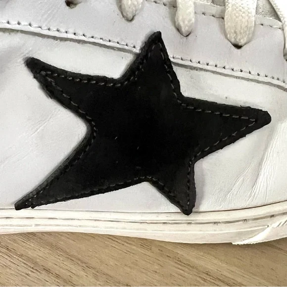 L'idea by Lori Distressed Suede/Leather Sneakers Size 38 Good Condition - Picture 5 of 11